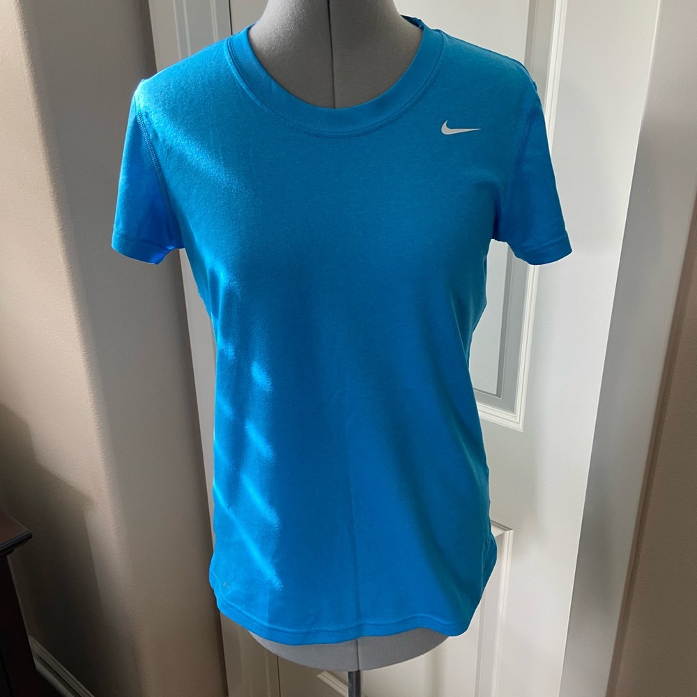 Nike Dri-Fit Short-Sleeve Top, Turquoise, Size S